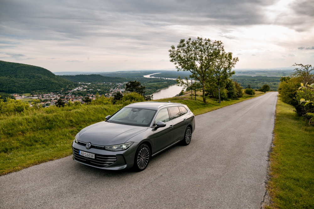 Volkswagen Passat Elegance 2,0 TDI DSG